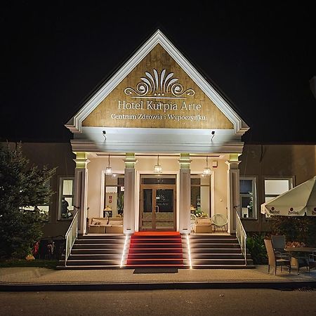 Hotel Kurpia Arte Nowogród Buitenkant foto